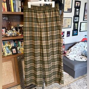 A New Day Plaid trousers in Green and Tan